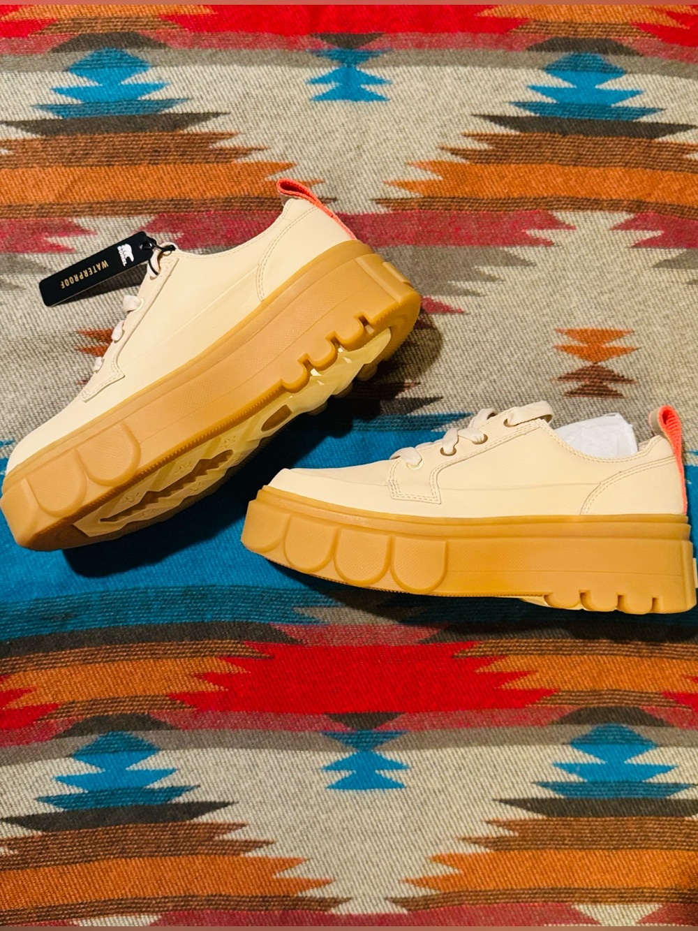 Sorel Womens Caribou X Platform Sneaker Size US 8.5 NIB Retail $150